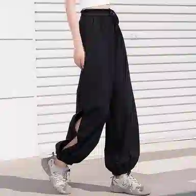 MOLY VIVI UPF100+ 2024