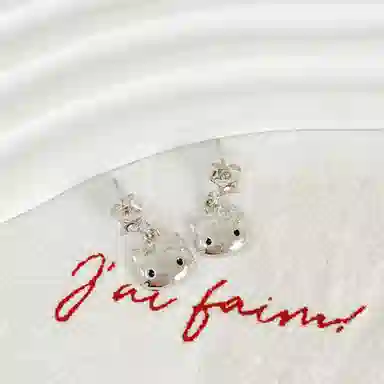 Hello Kitty KT Sparkle Earrings