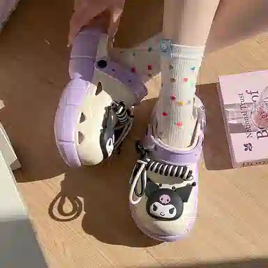 Hello Kitty x Sanrio EVA