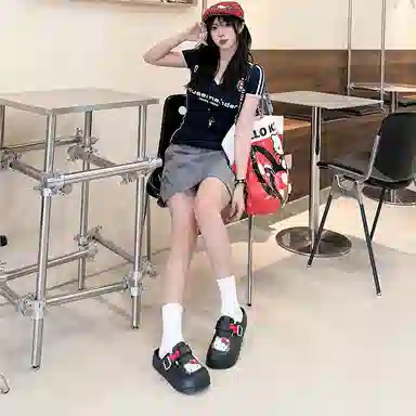 Hello Kitty x Sanrio eva