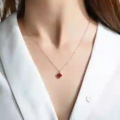 S925