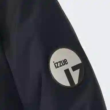 izzue Logo90