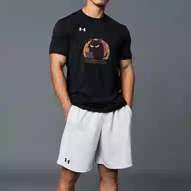 Under Armour T