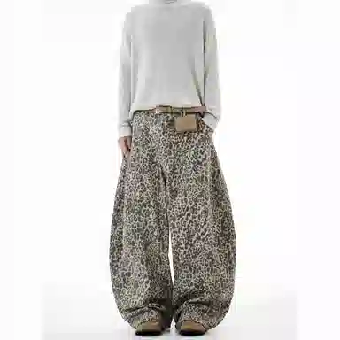 STRANGER LAB Leopard Cargo Jeans