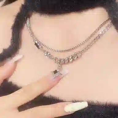D.K.X ins