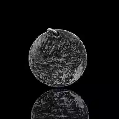 White Wood Black Ice God’s Eye Necklace