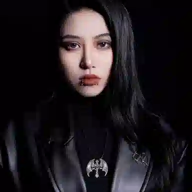 Shengshe Cross Necklace