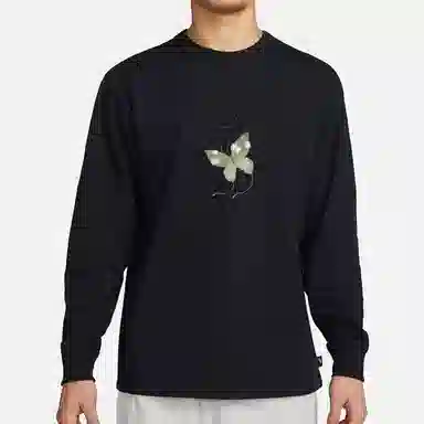 Nike Essentials T