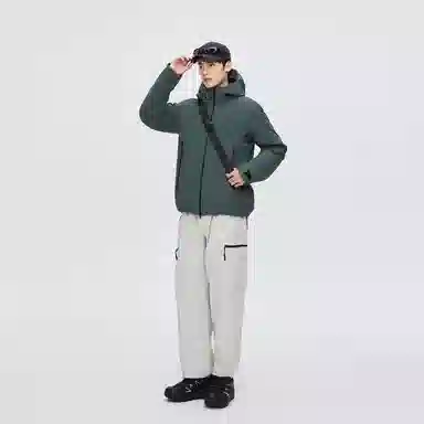 波司登 时尚休闲连帽长袖羽绒服 男款