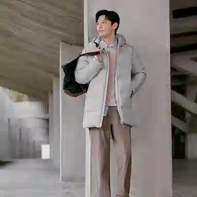 Bosideng 90 Down Hooded Mid-Length Coat