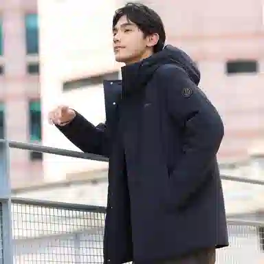 波司登 连帽厚款保暖可拆卸内胆羽绒服 男款