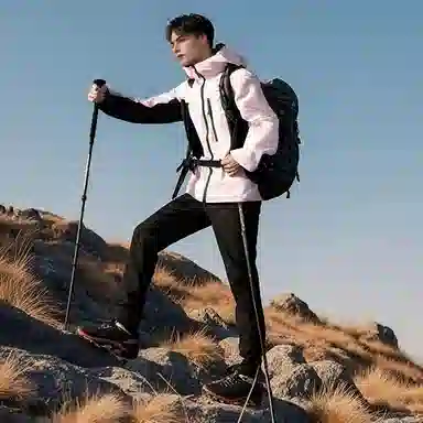 波司登  叠变系列 蓬鹅绒内胆纯色拼接防风防水透气户外运动露营登山蓄热保暖简约长袖 冲锋衣 男女同款