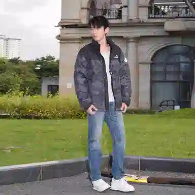 Bosideng National Geographic Collaboration Down Jacket