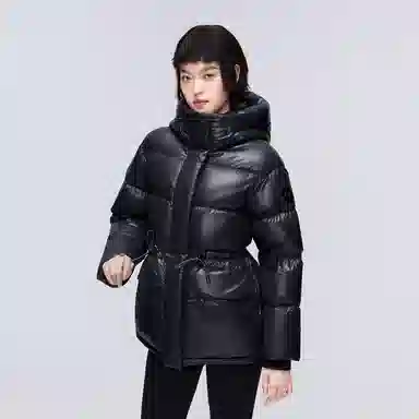 CNY 700