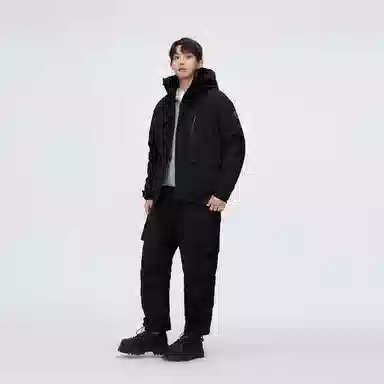 波司登 时尚休闲连帽工装风羽绒服 男款