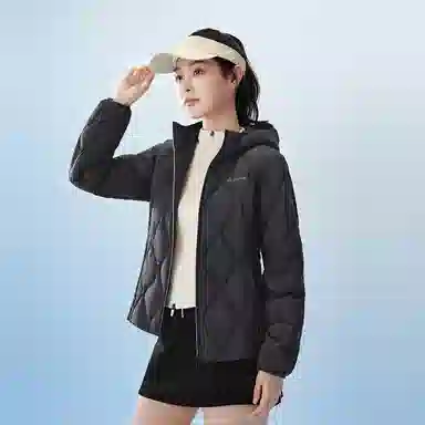 波司登 轻暖鹅绒系列 短款连帽保暖修身外套羽绒服 女款