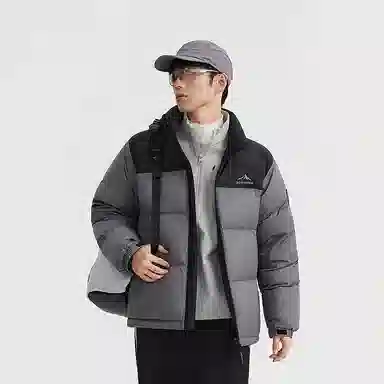x Keith Haring 90logo