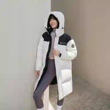 波司登 宽松连帽街头长袖羽绒服 女款