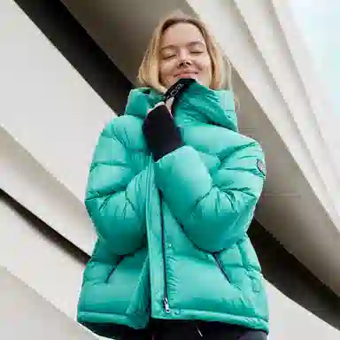 800