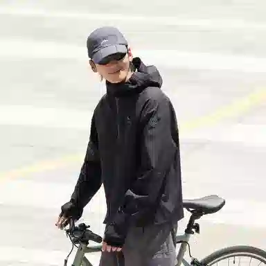 波司登 冲锋衣系列 系列款 防暴雨纯色连帽户外压胶防风透气硬壳运动户外防刮耐磨 冲锋衣 男女同款