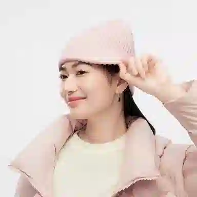 波司登 纯色设计 聚酯纤维 绒线帽 通用 多色