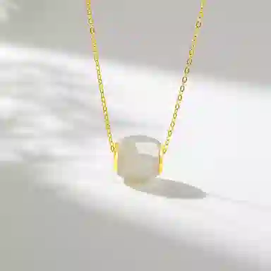 999