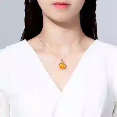 贝戈丽丝 大金花项坠  小众设计款锁骨链  时尚个性吊坠  日常搭配 水晶 玉石项链 女款