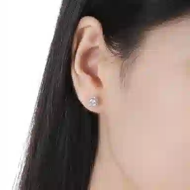 S925
