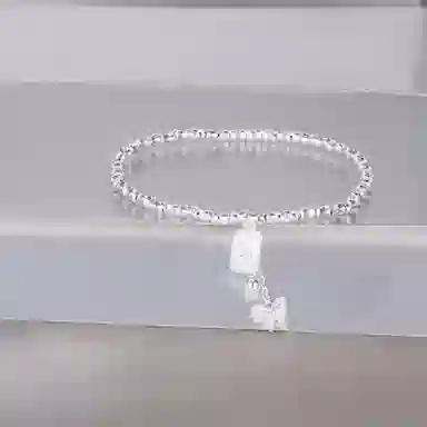 999
