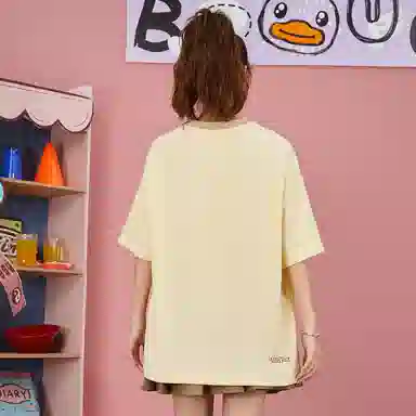B.Duck T