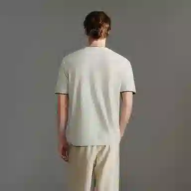 URBAN REVIVO UR T T_