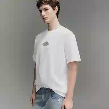 URBAN REVIVO UR T T_