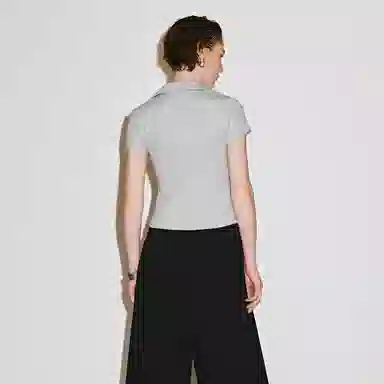 URBAN REVIVO UR T T_