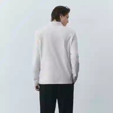 URBAN REVIVO UR T T_