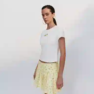 URBAN REVIVO UR T T_