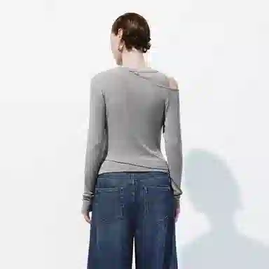 URBAN REVIVO UR T T_