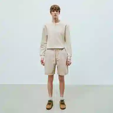 URBAN REVIVO UR T T_