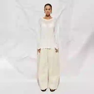 URBAN REVIVO UR T T_