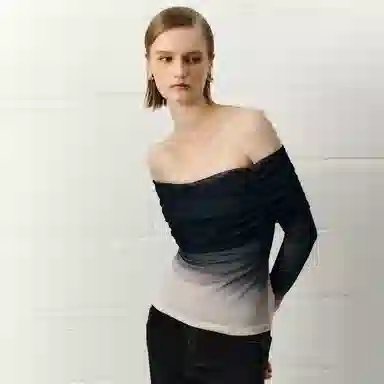 URBAN REVIVO UR T T_