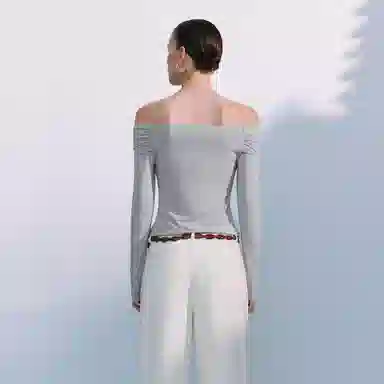 URBAN REVIVO UR T T_