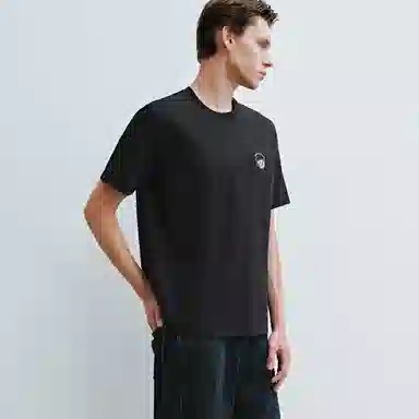 URBAN REVIVO UR T T_