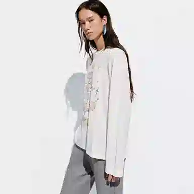 URBAN REVIVO UR T T_