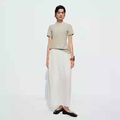 URBAN REVIVO UR T T_