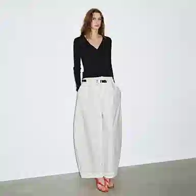 URBAN REVIVO UR T T_