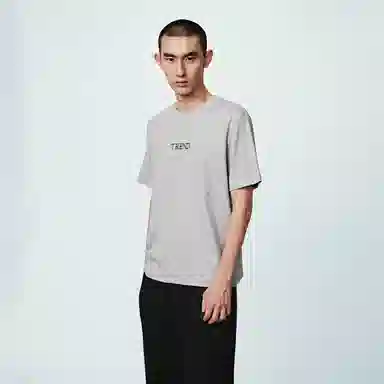 URBAN REVIVO UR T T_