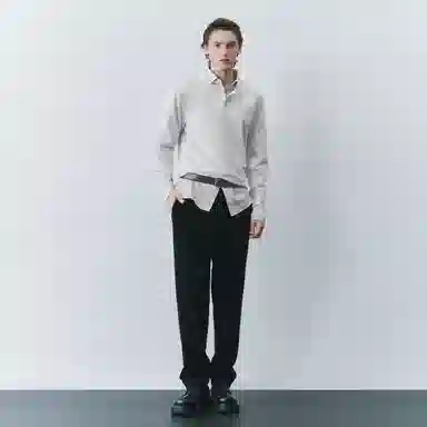 URBAN REVIVO UR T T_