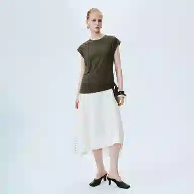 URBAN REVIVO UR T T_