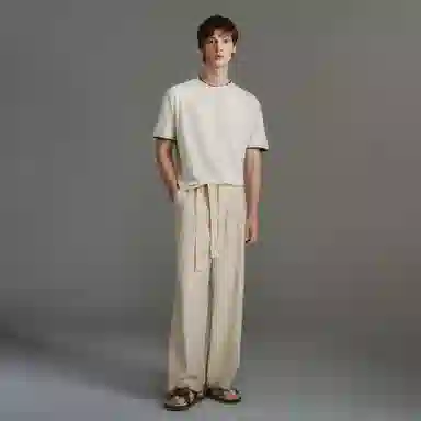 URBAN REVIVO UR T T_