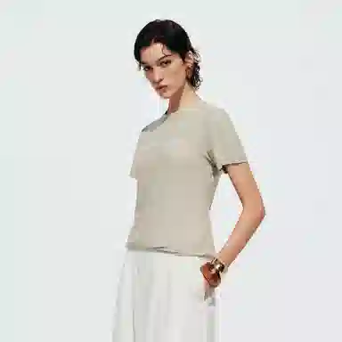 URBAN REVIVO UR T T_