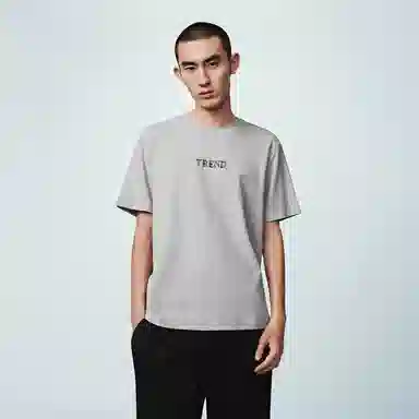 URBAN REVIVO UR T T_